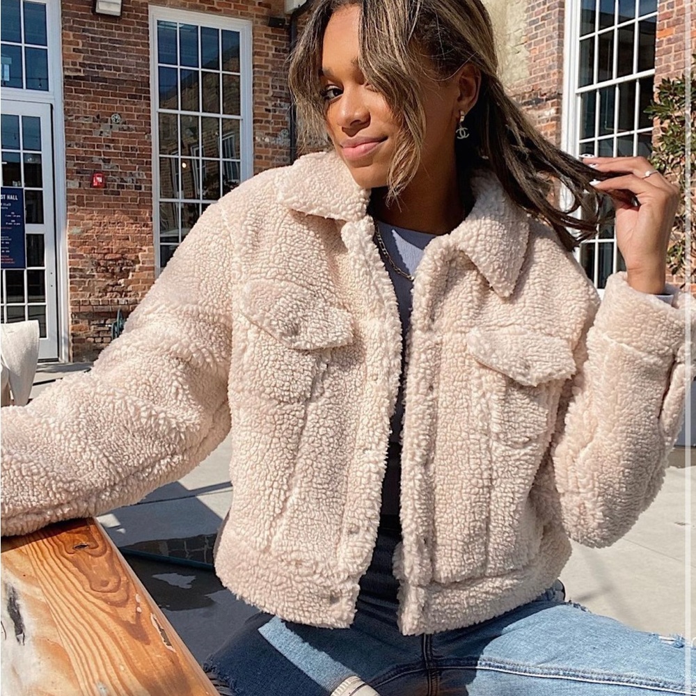 grey bandit cropped sherpa jacket or “cabin side jacket”